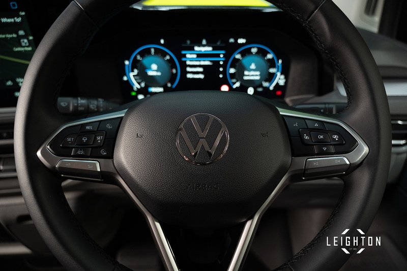 Volkswagen Transporter 2.0 T32 Diesel 170ps Auto Kombi Van LWB - N5280