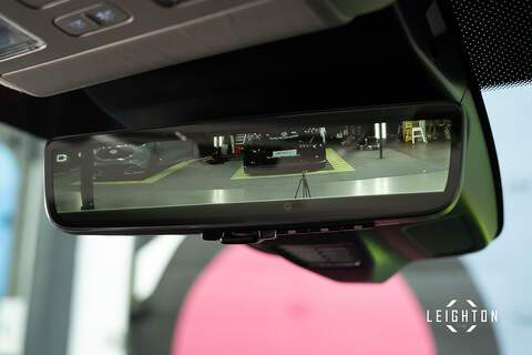 Volkswagen Transporter 2.0 T32 Diesel 170ps Auto Kombi Van LWB - N5280