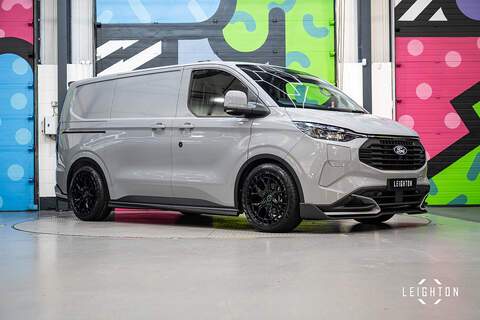 Ford Transit Custom 2.5 320 PHEV 232ps Auto Double Cab L2 H1