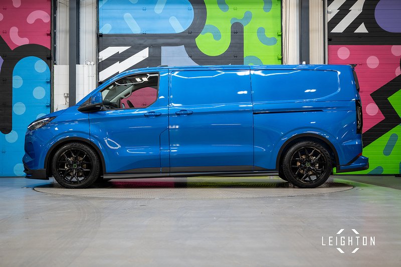 Ford Transit Custom 2.5L 320 PHEV 232ps Auto Panel Van L2 H1 - N5300