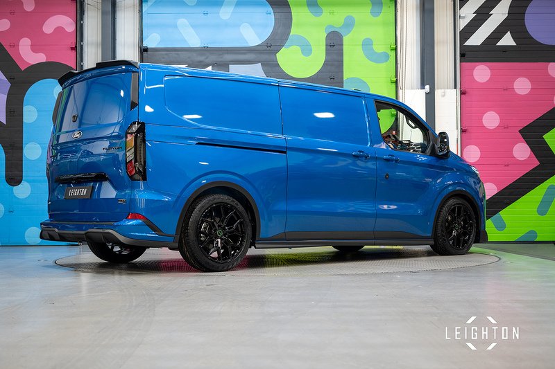 Ford Transit Custom 2.5L 320 PHEV 232ps Auto Panel Van L2 H1 - N5300