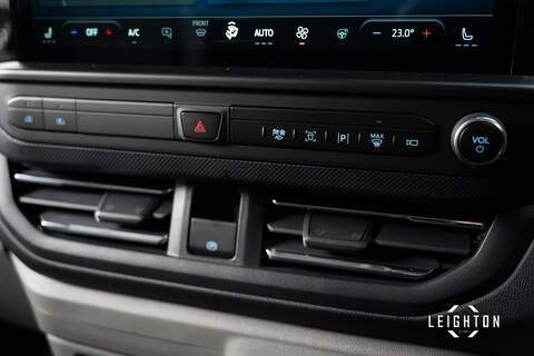 Ford Transit Custom 2.5L 320 PHEV 232ps Auto Panel Van L2 H1 - N5300