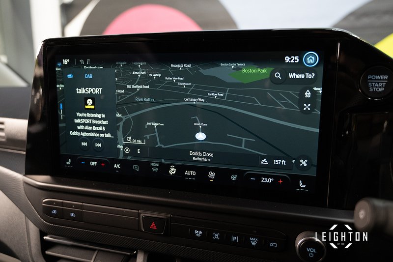 Ford Transit Custom 2.5L 320 PHEV 232ps Auto Panel Van L2 H1 - N5300