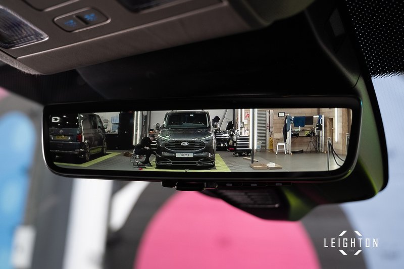 Ford Transit Custom 2.5L 320 PHEV 232ps Auto Panel Van L2 H1 - N5300