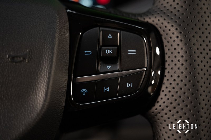 Ford Transit Custom 2.5L 320 PHEV 232ps Auto Panel Van L2 H1 - N5300