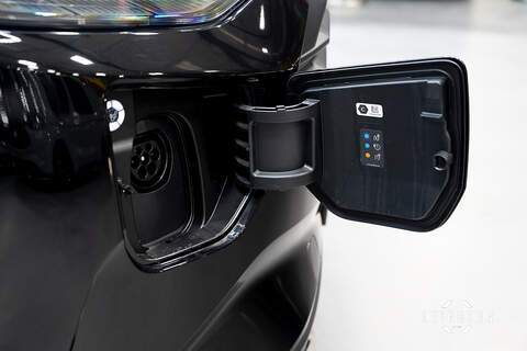 Ford Transit Custom 2.5 320 PHEV 232ps Auto Panel Van L2 H1 - N5301