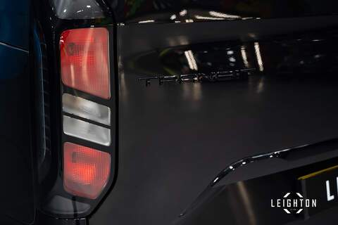 Ford Transit Custom 2.5 320 PHEV 232ps Auto Panel Van L2 H1 - N5301