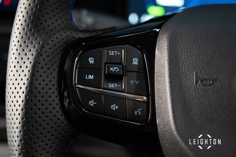 Ford Transit Custom 2.5 320 PHEV 232ps Auto Panel Van L2 H1 - N5301