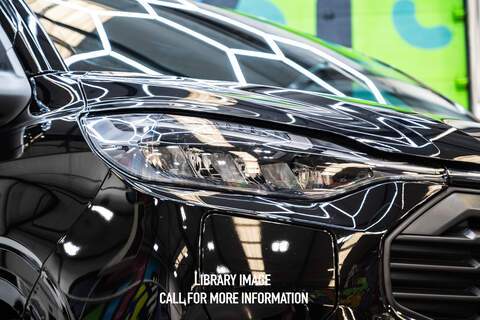 Ford Transit Custom 2.5 320 PHEV 232ps Automatic Panel Van L2 H1 - N5302