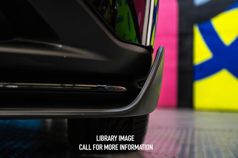 Ford Transit Custom 2.5 320 PHEV 232ps Automatic Panel Van L2 H1 - N5302