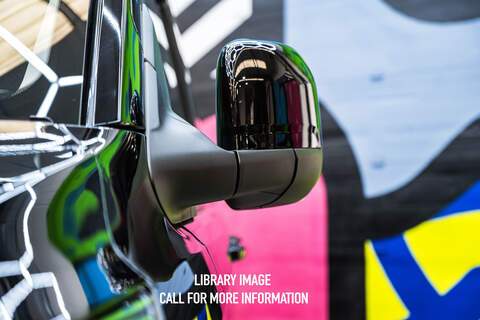 Ford Transit Custom 2.5 320 PHEV 232ps Automatic Panel Van L2 H1 - N5302