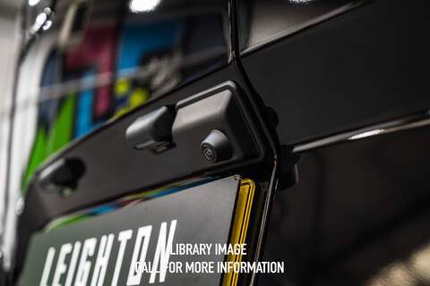 Ford Transit Custom 2.5 320 PHEV 232ps Automatic Panel Van L2 H1 - N5302