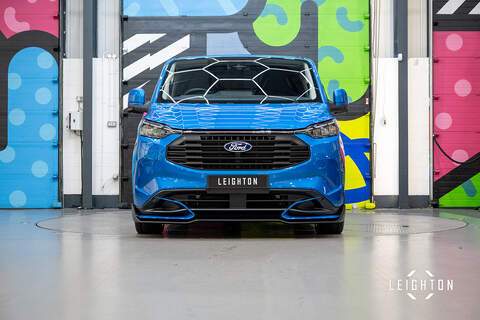 Ford Transit Custom 2.5 320 PHEV 232ps Auto Panel Van L2 H1 - N5305