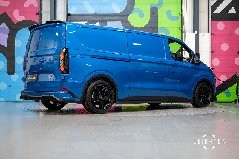 Ford Transit Custom 2.5 320 PHEV 232ps Auto Panel Van L2 H1 - N5305
