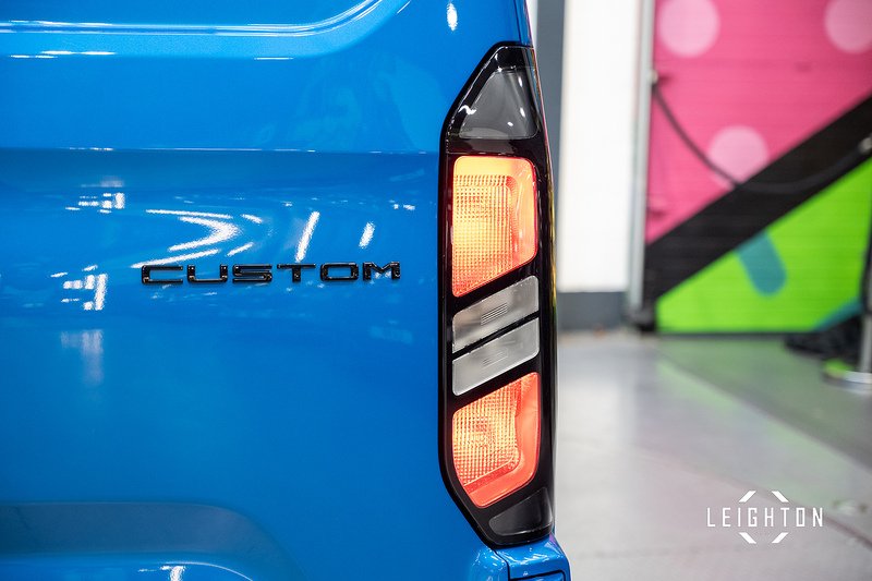 Ford Transit Custom 2.5 320 PHEV 232ps Auto Panel Van L2 H1 - N5305