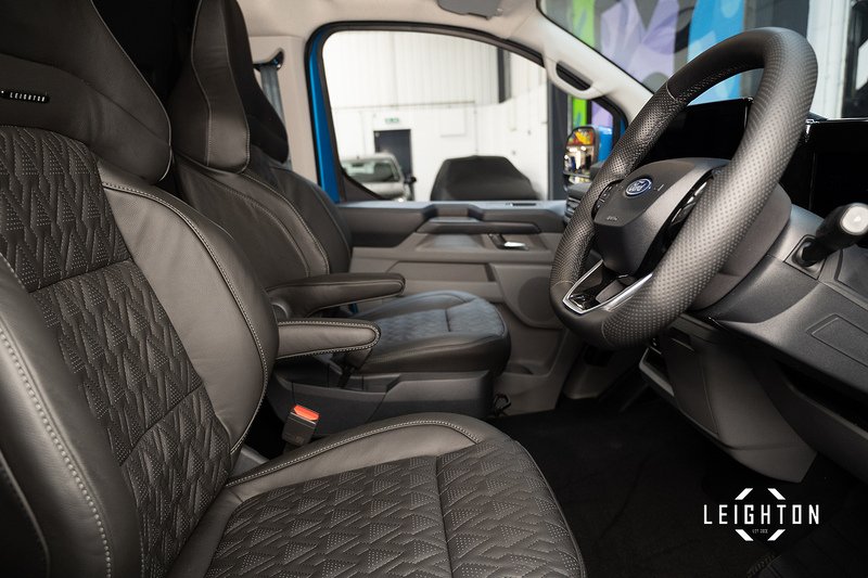 Ford Transit Custom 2.5 320 PHEV 232ps Auto Panel Van L2 H1 - N5305