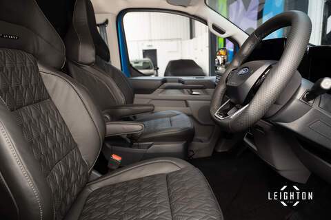 Ford Transit Custom 2.5 320 PHEV 232ps Auto Panel Van L2 H1 - N5305