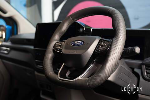 Ford Transit Custom 2.5 320 PHEV 232ps Auto Panel Van L2 H1 - N5305