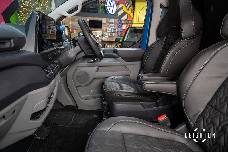 Ford Transit Custom 2.5 320 PHEV 232ps Auto Panel Van L2 H1 - N5305