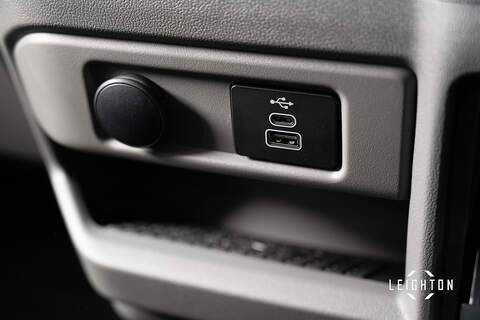 Ford Transit Custom 2.5 320 PHEV 232ps Auto Panel Van L2 H1 - N5305