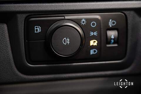 Ford Transit Custom 2.5 320 PHEV 232ps Auto Panel Van L2 H1 - N5305