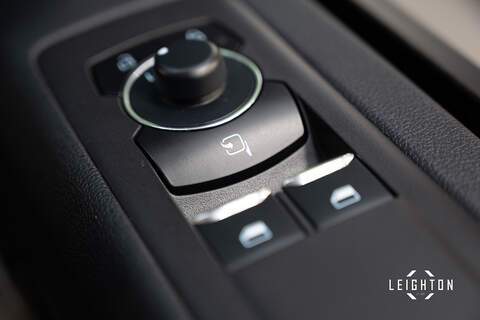 Ford Transit Custom 2.5 320 PHEV 232ps Auto Panel Van L2 H1 - N5305