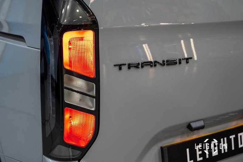 Ford Transit Custom 2.5 320 PHEV 232ps Auto Double Cab L1 H1 - N5306