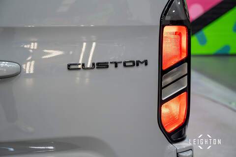 Ford Transit Custom 2.5 320 PHEV 232ps Auto Double Cab L1 H1 - N5306