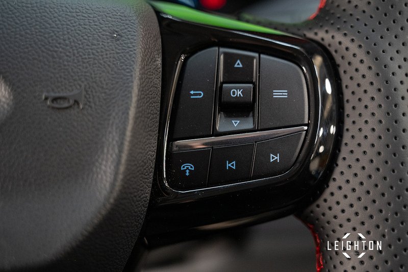 Ford Transit Custom 2.5 320 PHEV 232ps Auto Double Cab L1 H1 - N5306