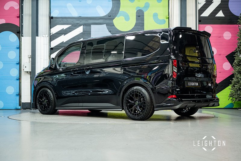 Ford Transit Custom 2.5 320 PHEV 232ps Auto Double Cab L1 H1 - N5310