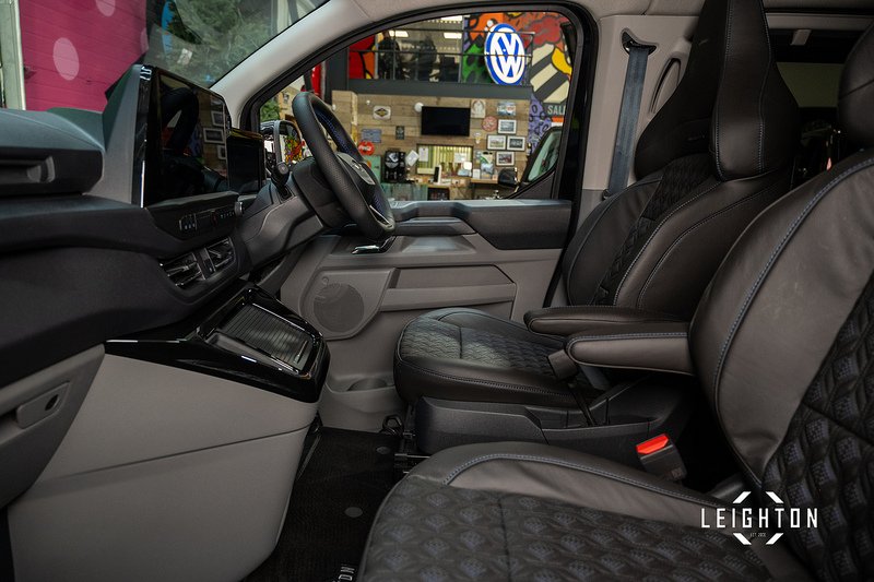 Ford Transit Custom 2.5 320 PHEV 232ps Auto Double Cab L1 H1 - N5310