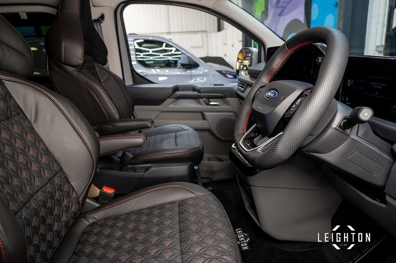 Ford Transit Custom 2.5 320 PHEV 232ps Auto Double Cab L1 H1 - N5313