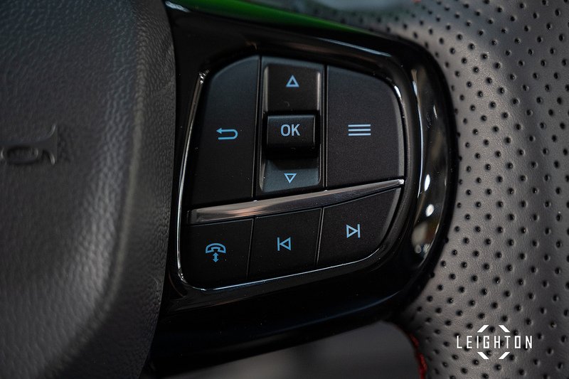 Ford Transit Custom 2.5 320 PHEV 232ps Auto Double Cab L1 H1 - N5313