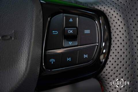 Ford Transit Custom 2.5 320 PHEV 232ps Auto Double Cab L1 H1 - N5313