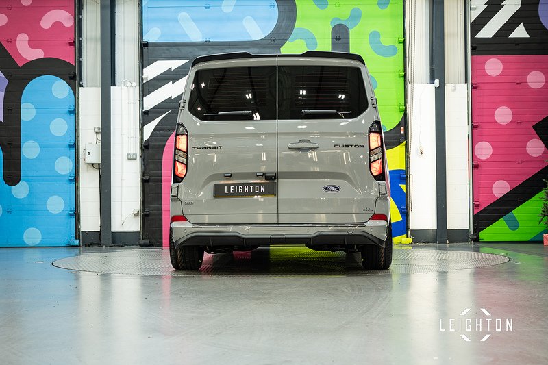 Ford Transit Custom 2.5 320 PHEV 232PS Auto Double Cab L1 H1 - N5314