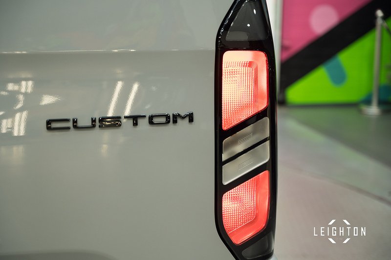 Ford Transit Custom 2.5 320 PHEV 232PS Auto Double Cab L1 H1 - N5314