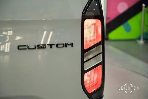 Ford Transit Custom 2.5 320 PHEV 232PS Auto Double Cab L1 H1 - N5314