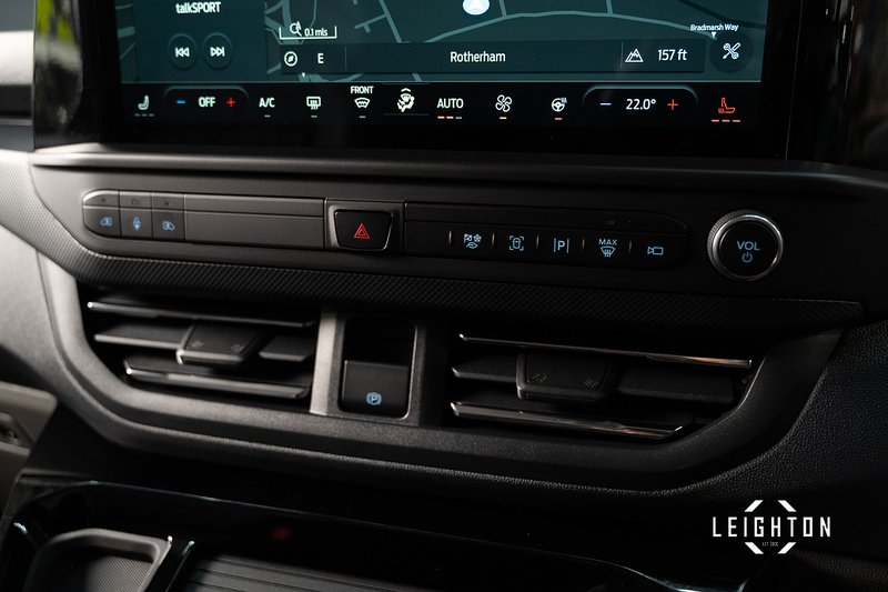 Ford Transit Custom 2.5 320 PHEV 232PS Auto Double Cab L1 H1 - N5314