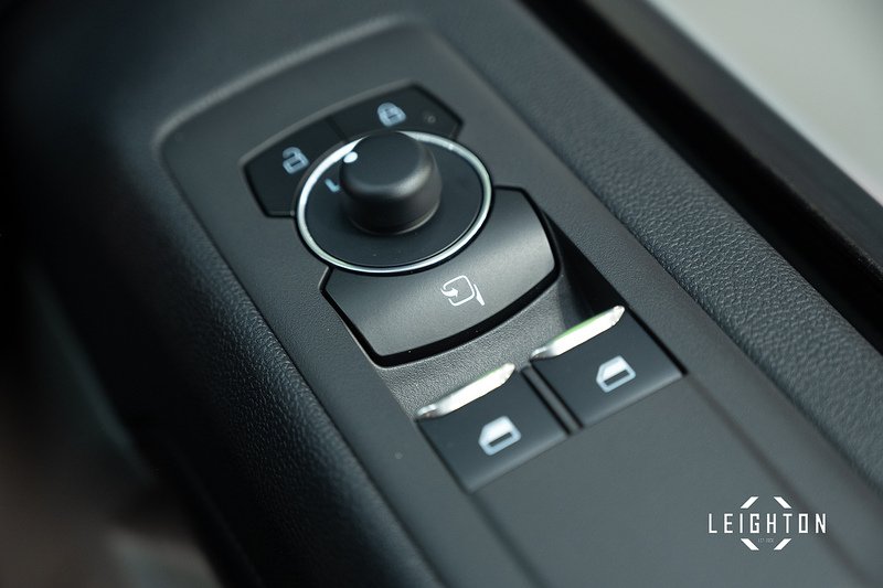 Ford Transit Custom 2.5 320 PHEV 232PS Auto Double Cab L1 H1 - N5314