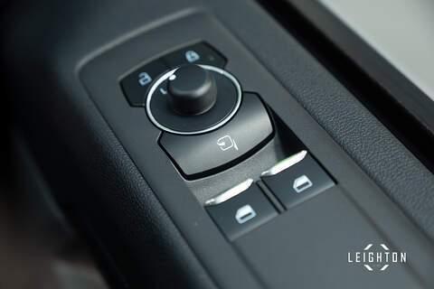 Ford Transit Custom 2.5 320 PHEV 232PS Auto Double Cab L1 H1 - N5314