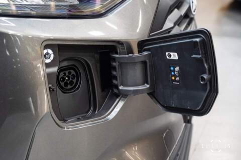 Ford Transit Custom 2.5 320 PHEV 232ps Auto Panel Van L2 H1 - N5323