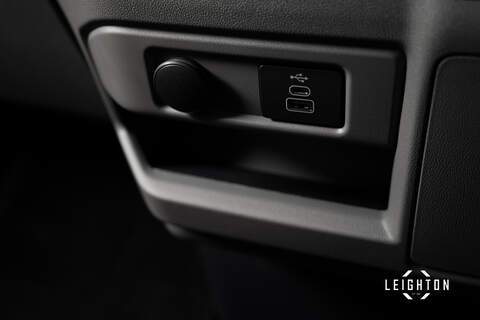 Ford Transit Custom 2.5 320 PHEV 232ps Auto Panel Van L2 H1 - N5325