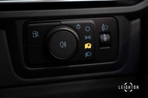 Ford Transit Custom 2.5 320 PHEV 232ps Auto Panel Van L2 H1 - N5325