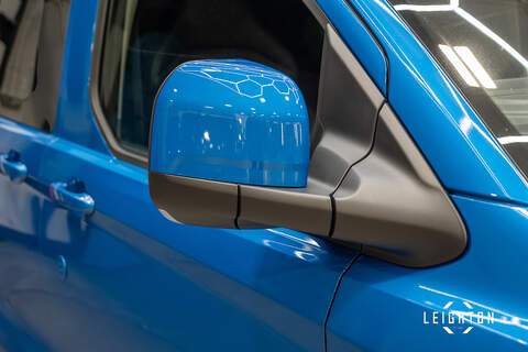 Ford Transit Custom 2.0 320 diesel  170 ps s Auto Double Cab L2 H1 - N5326