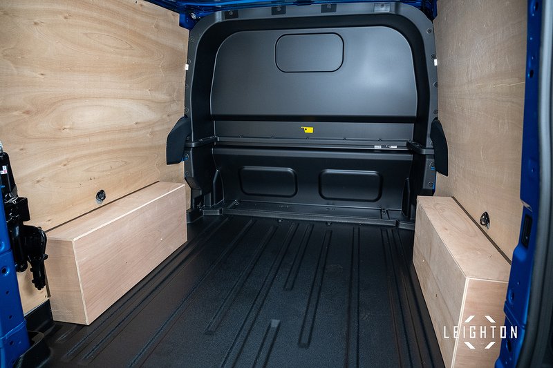 Ford Transit Custom 2.0 320 diesel  170 ps s Auto Double Cab L2 H1 - N5326