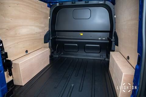 Ford Transit Custom 2.0 320 diesel  170 ps s Auto Double Cab L2 H1 - N5326