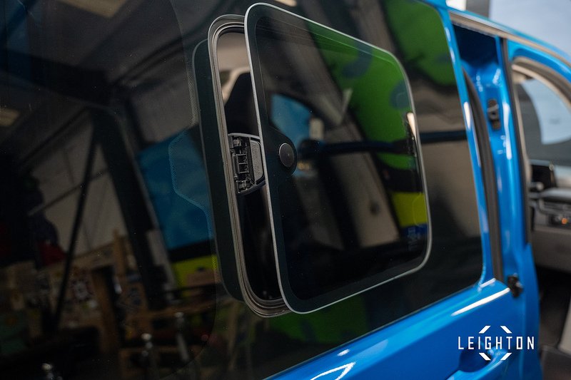 Ford Transit Custom 2.0 320 diesel  170 ps s Auto Double Cab L2 H1 - N5326