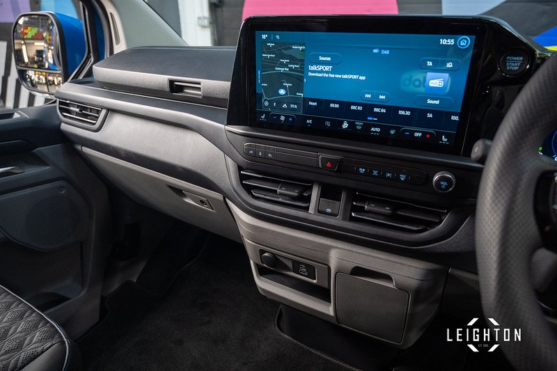 Ford Transit Custom 2.0 320 diesel  170 ps s Auto Double Cab L2 H1 - N5326