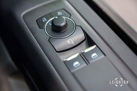 Ford Transit Custom 2.0 320 diesel  170 ps s Auto Double Cab L2 H1 - N5326