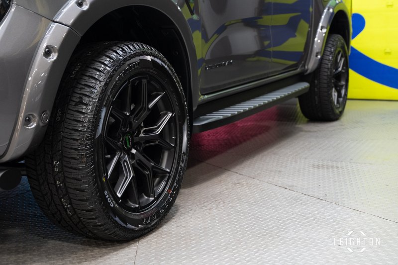 Ford Ranger Wildtrak 2.3 EcoBoost PHEV 281ps Auto Double Cab - N5327